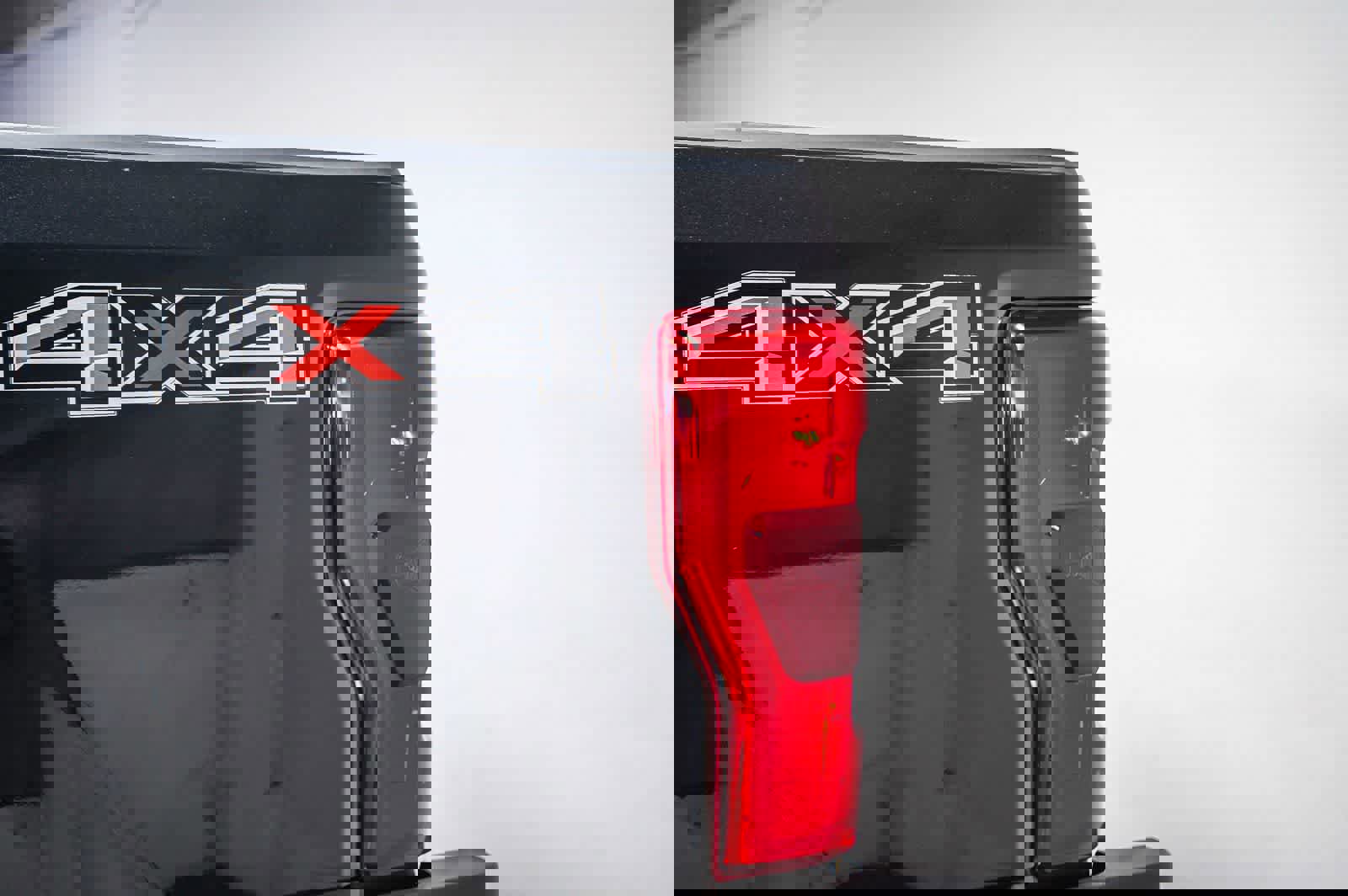 Used 2019 Ford F250 Lariat w/ Lariat Value Package image 8