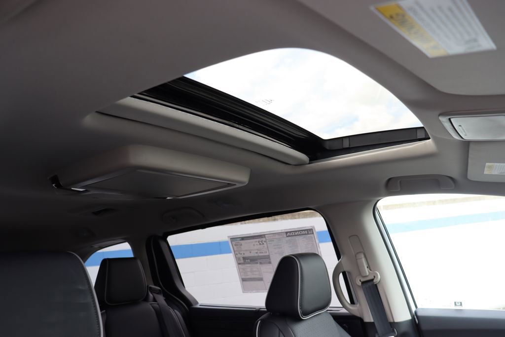 Certified 2026 Honda Odyssey Elite image 29