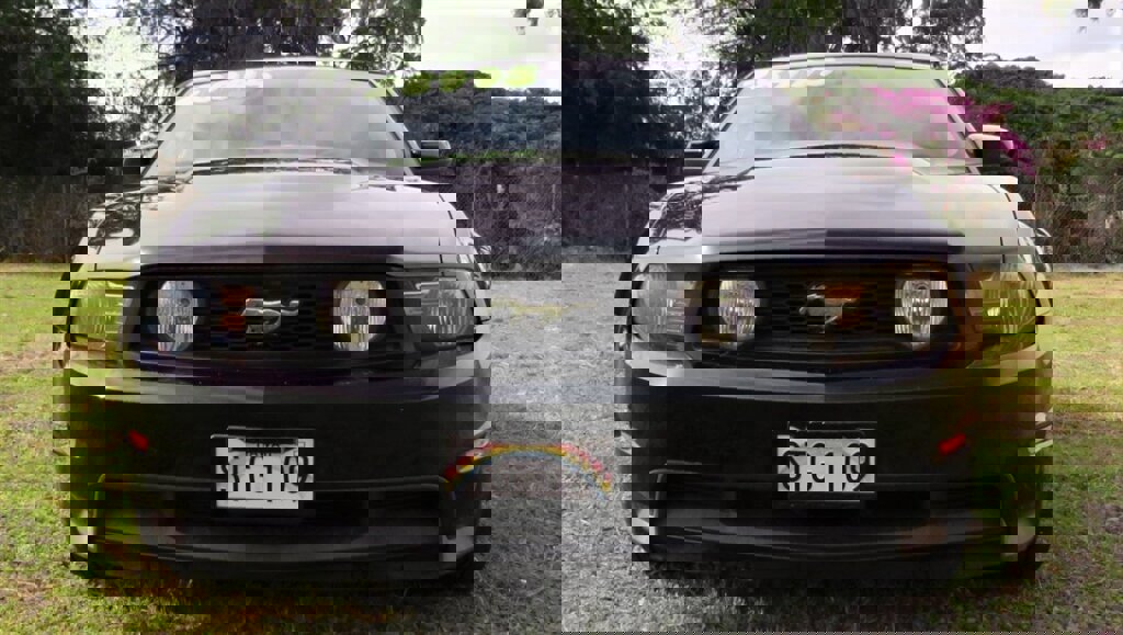 Used 2012 Ford Mustang GT RWD image 7