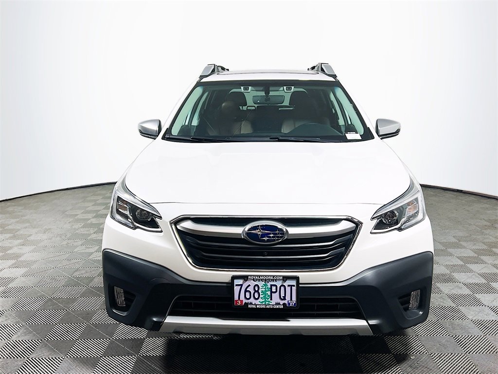 Used 2022 Subaru Outback Touring XT image 3