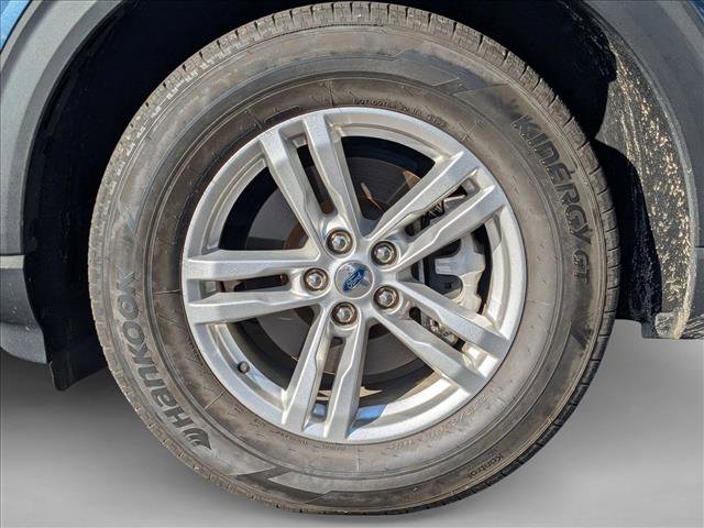 Used 2020 Ford Explorer XLT w/ Equipment Group 202A image 19