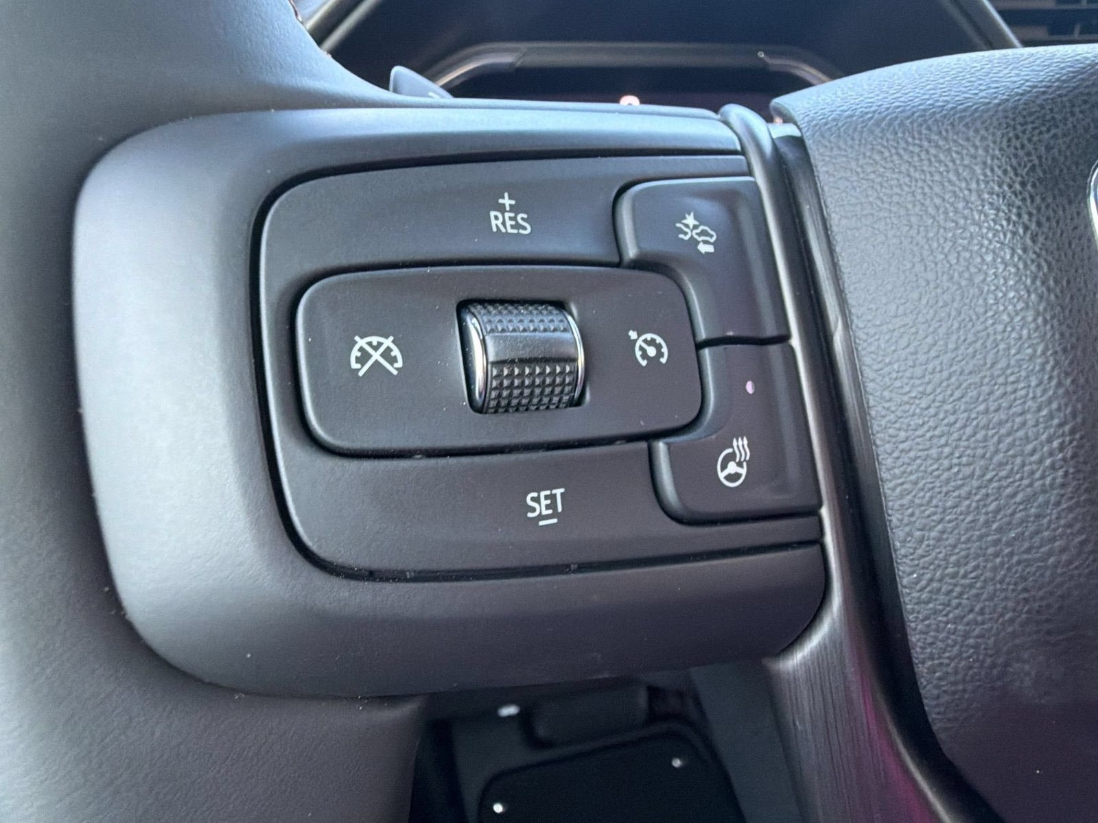 New 2026 GMC Sierra 1500 AT4 w/ AT4 Premium Package AWD/4WD image 13