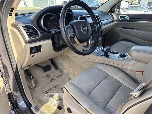 Used 2015 Jeep Grand Cherokee Overland image 12
