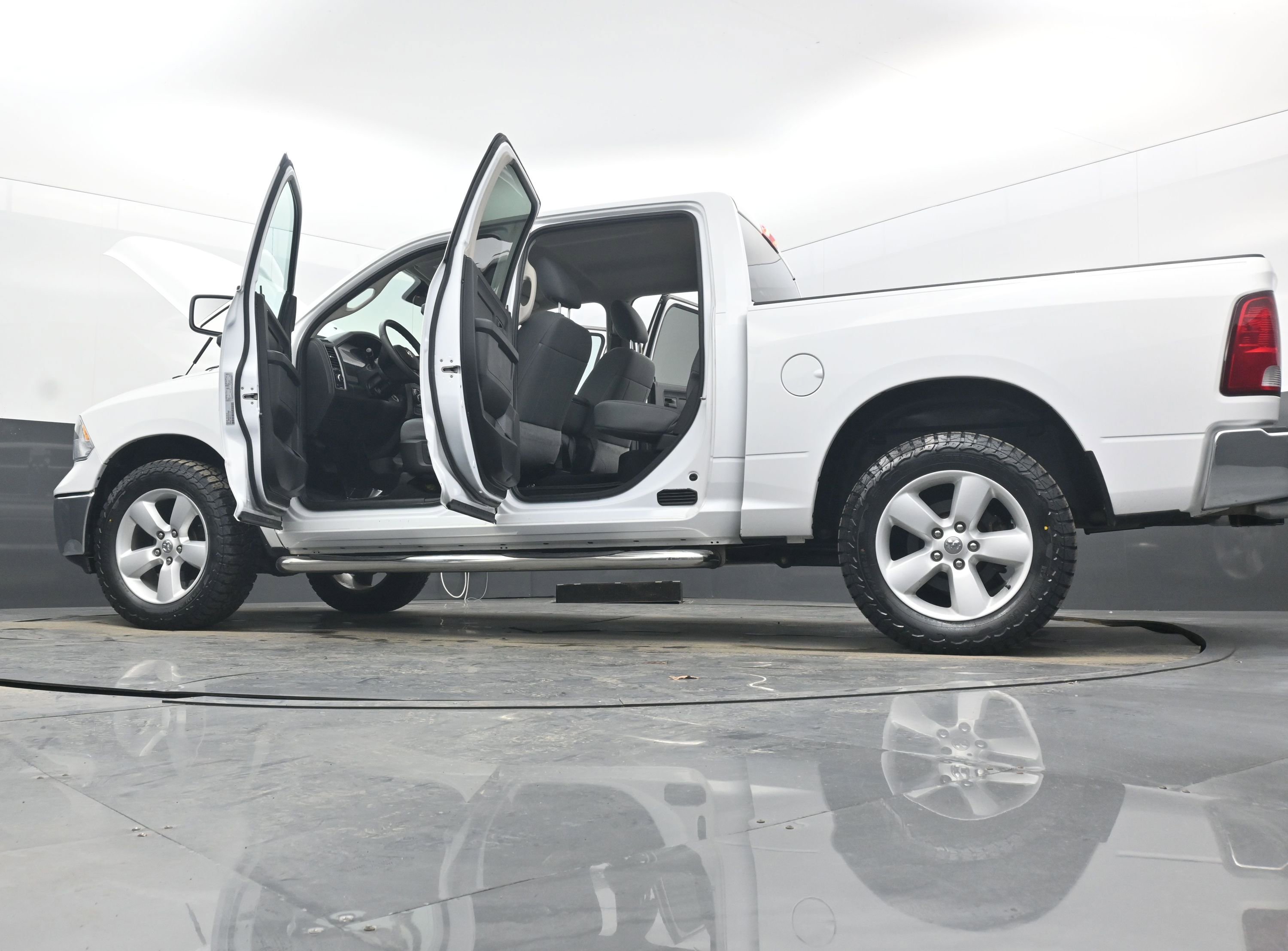 Used 2020 RAM 1500 Tradesman w/ Tradesman SXT Package image 37