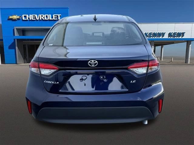 Used 2026 Toyota Corolla LE FWD image 7