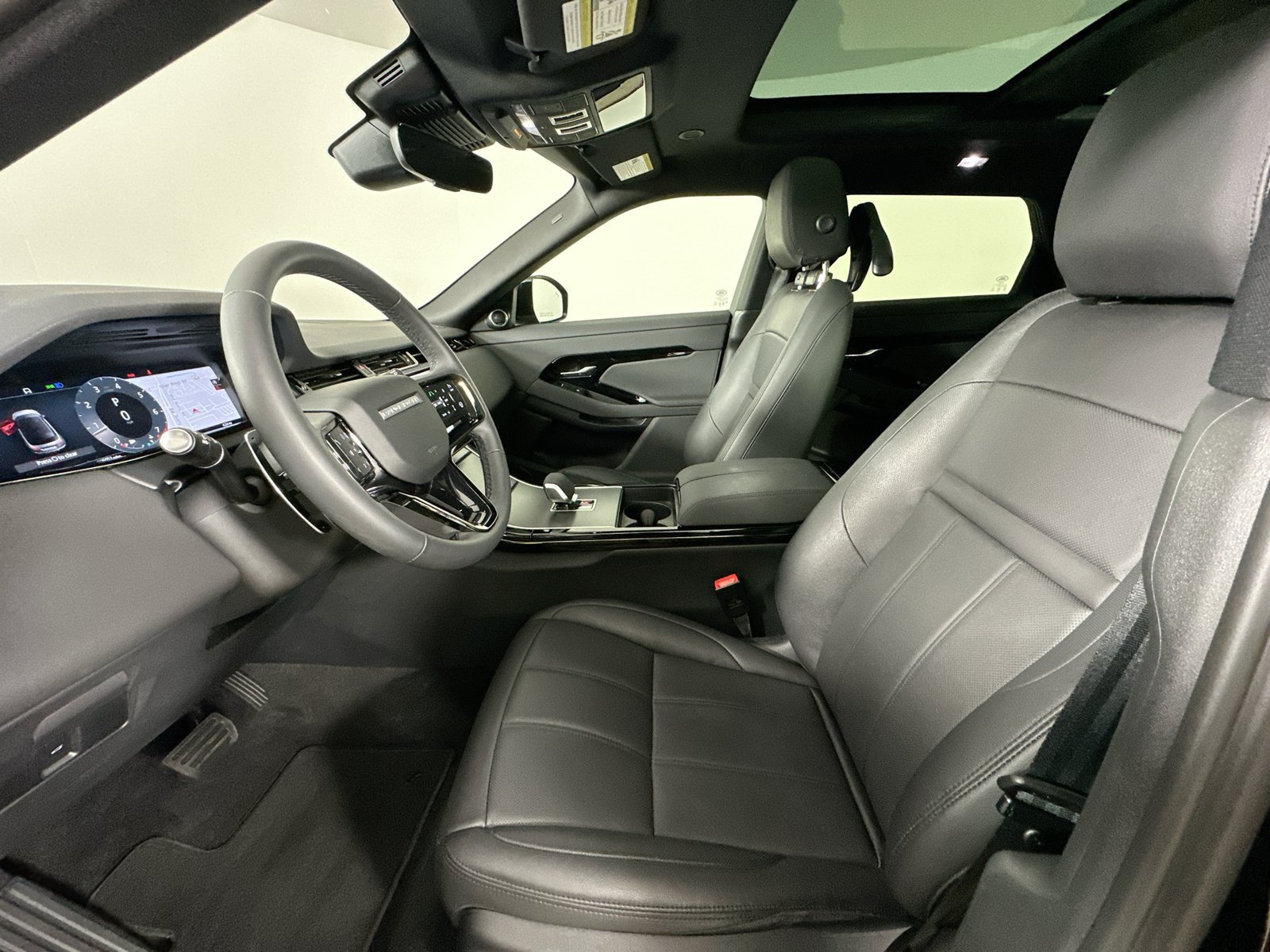 New 2026 Land Rover Range Rover Evoque S AWD/4WD image 33
