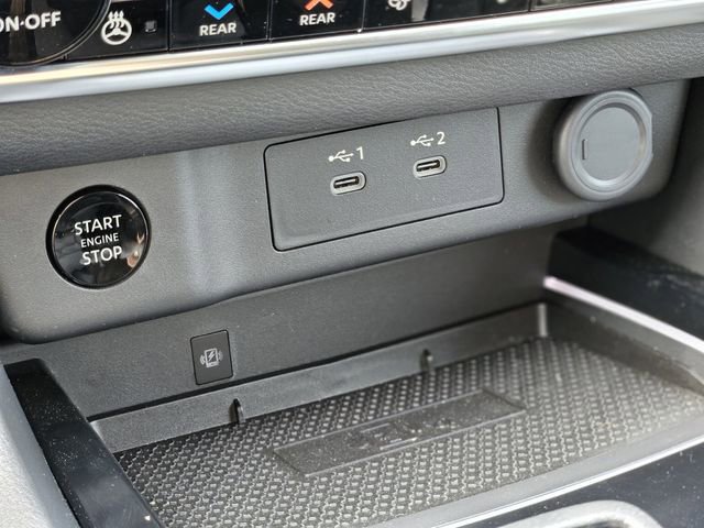 New 2025 Nissan Rogue SL w/ SL Premium Package image 24