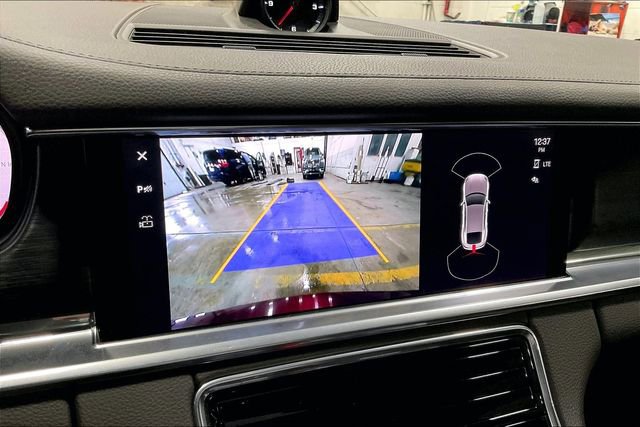 Used 2022 Porsche Panamera 4 Platinum Edition image 22