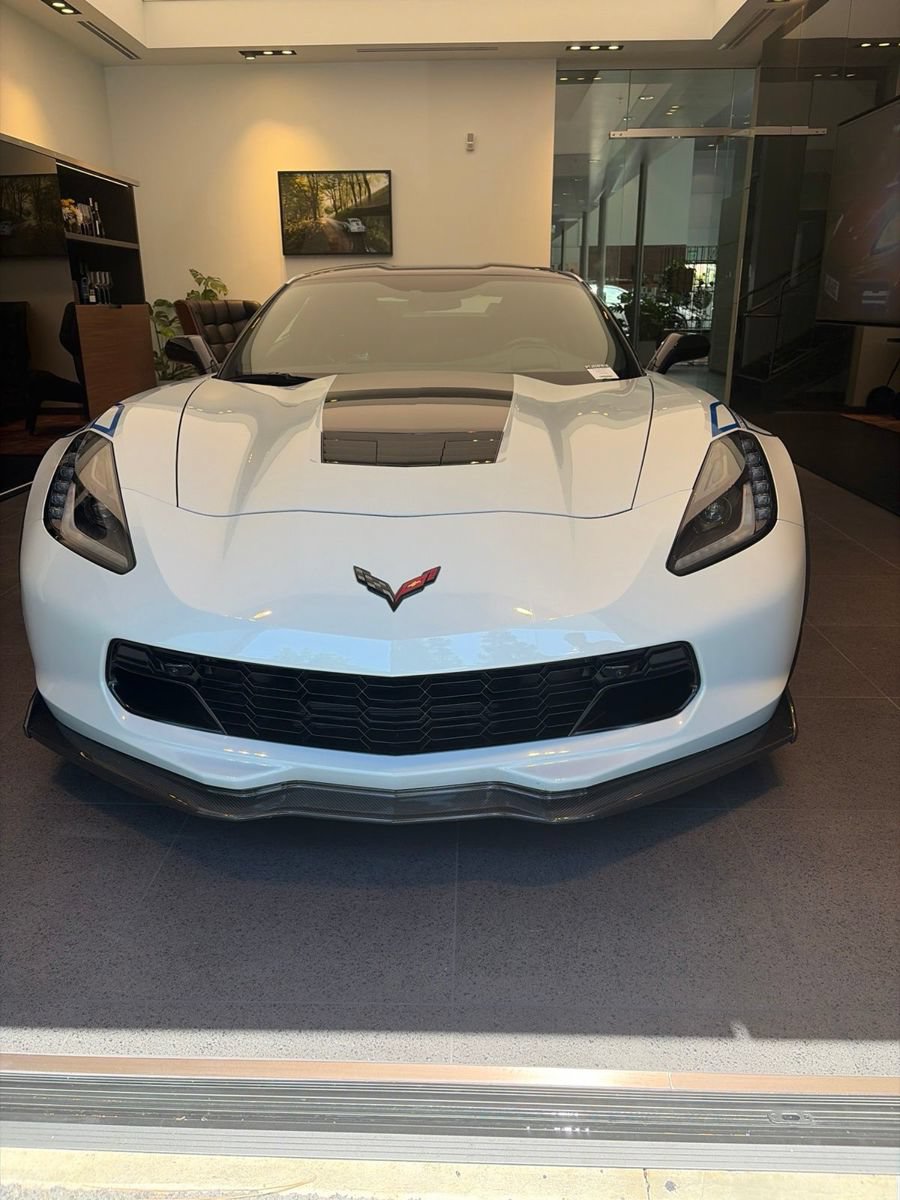 Used 2018 Chevrolet Corvette Grand Sport w/ Carbon 65 Edition RWD image 1