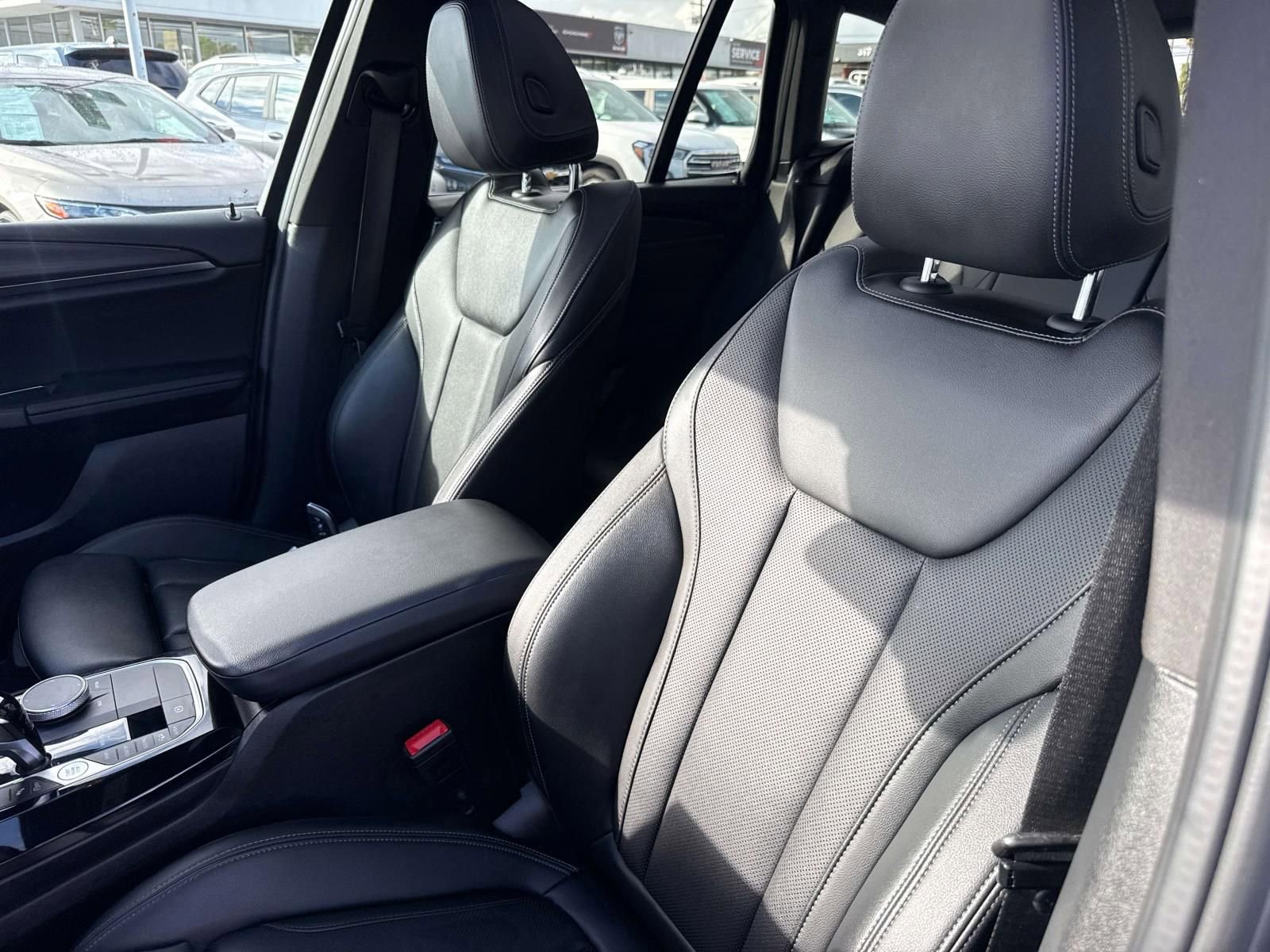 Used 2024 BMW X3 xDrive30i image 25