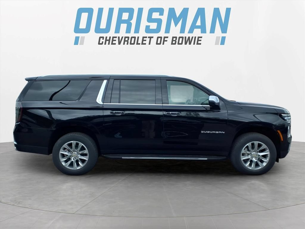 New 2026 Chevrolet Suburban Premier AWD/4WD image 2