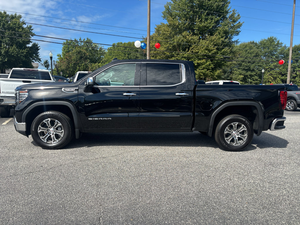 Used 2026 GMC Sierra 1500 SLT RWD image 5