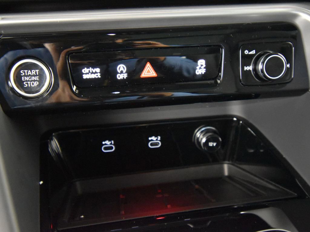 New 2025 Audi Q5 Prestige image 31