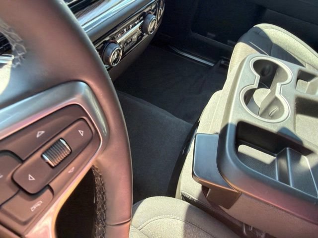 Used 2024 Chevrolet Silverado 1500 RST AWD/4WD image 38