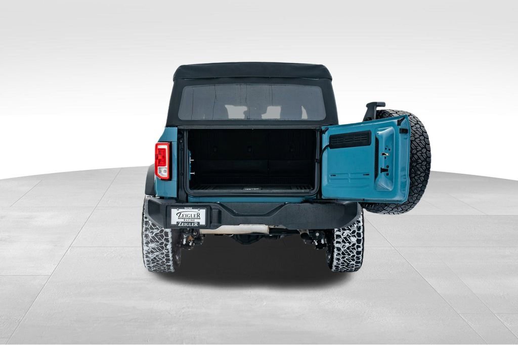 Used 2023 Ford Bronco Base image 10