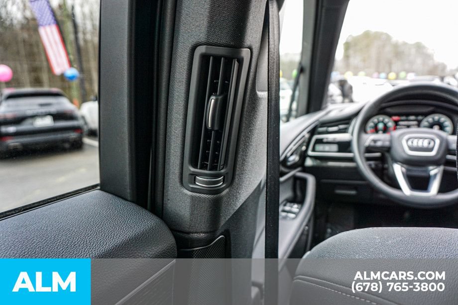Used 2025 Audi Q7 3.0T Premium Plus AWD/4WD image 33