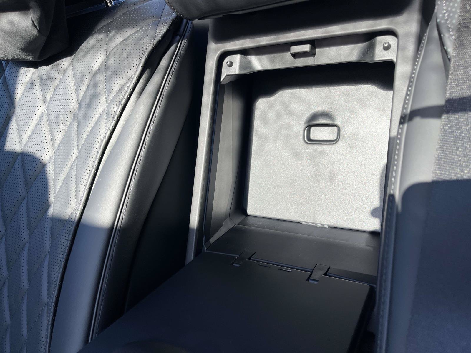New 2027 Mercedes-Benz S 580 4MATIC Sedan image 42