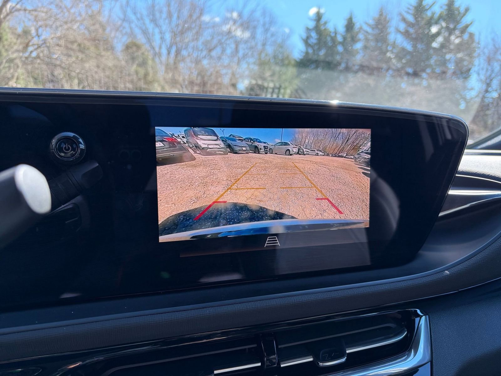 Used 2025 Buick Envista Sport Touring FWD image 22