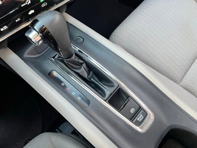 Used 2018 Honda HR-V EX image 34