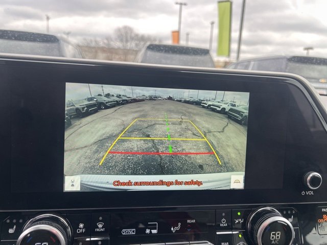 Used 2023 Toyota Highlander Limited image 23