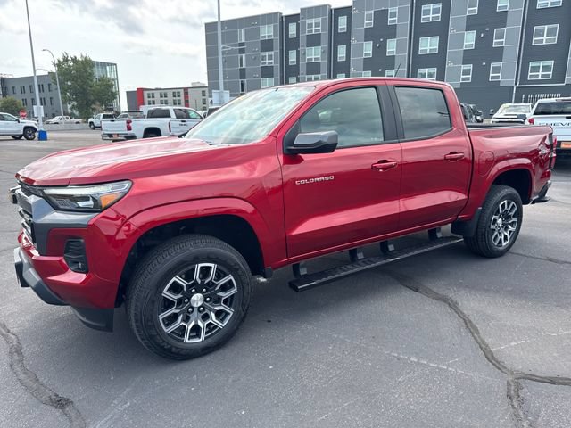 Used 2024 Chevrolet Colorado LT w/ LT Convenience Package III AWD/4WD image 1