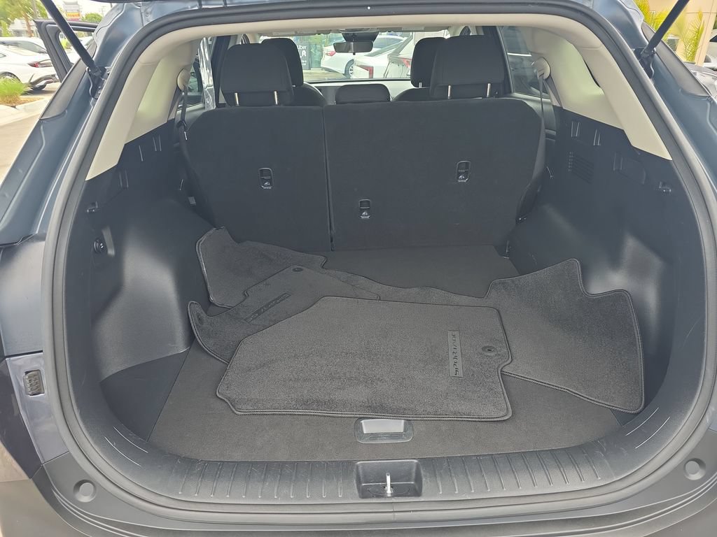 Used 2025 Kia Sportage LX FWD image 20