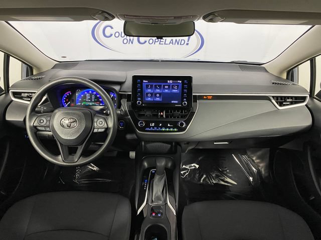 Used 2022 Toyota Corolla LE FWD image 12