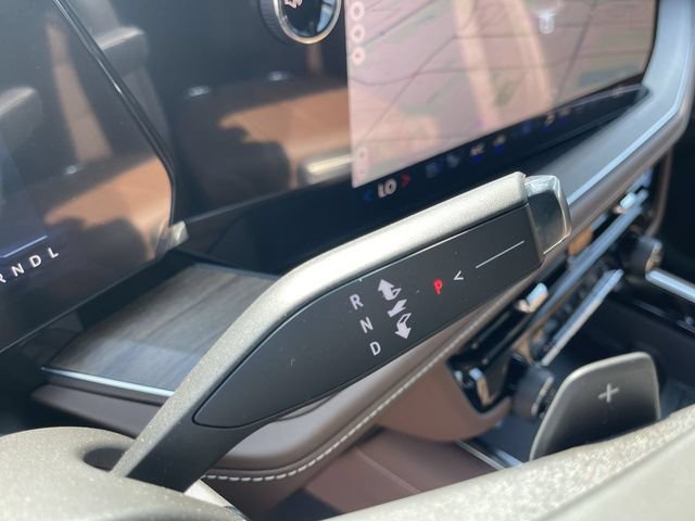 New 2026 Chevrolet Tahoe High Country AWD/4WD image 20