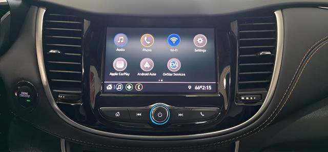 Used 2022 Chevrolet Trax LT w/ LT Convenience Package image 20