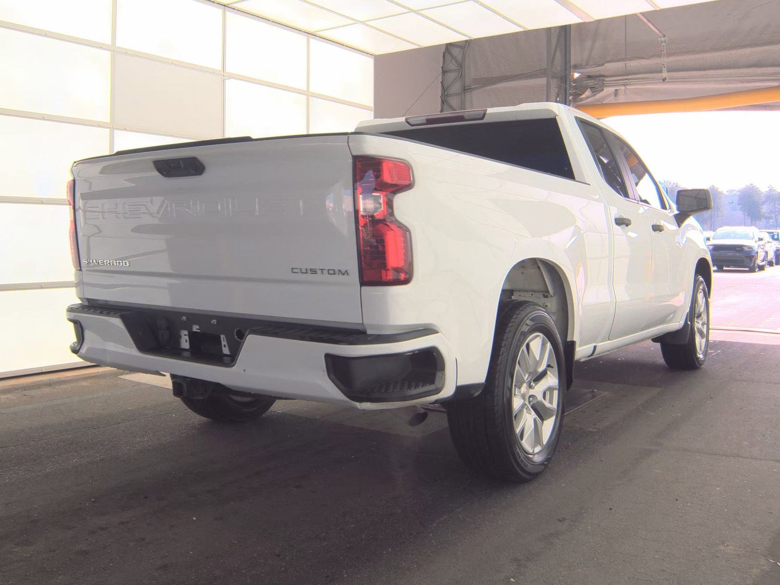 Used 2022 Chevrolet Silverado 1500 Custom image 7