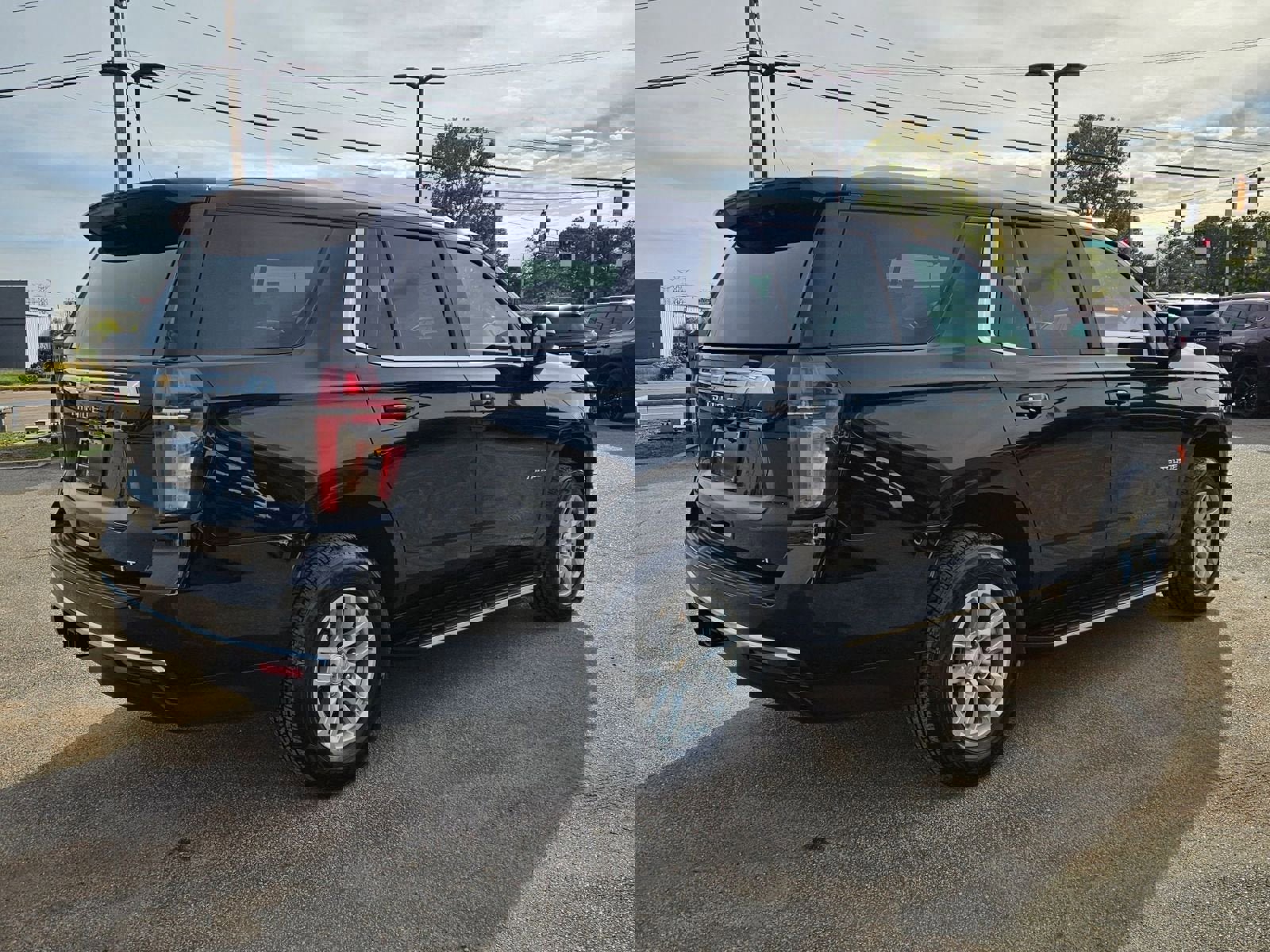 Used 2023 Chevrolet Tahoe LT image 38