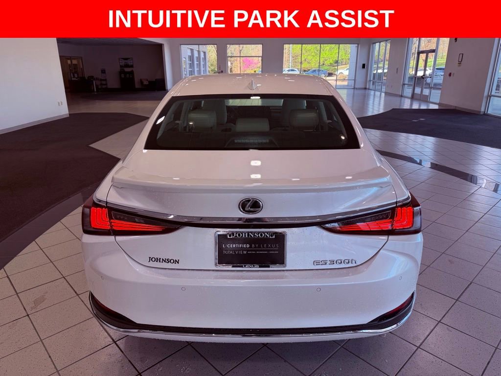 Certified 2025 Lexus ES 300h F Sport image 6
