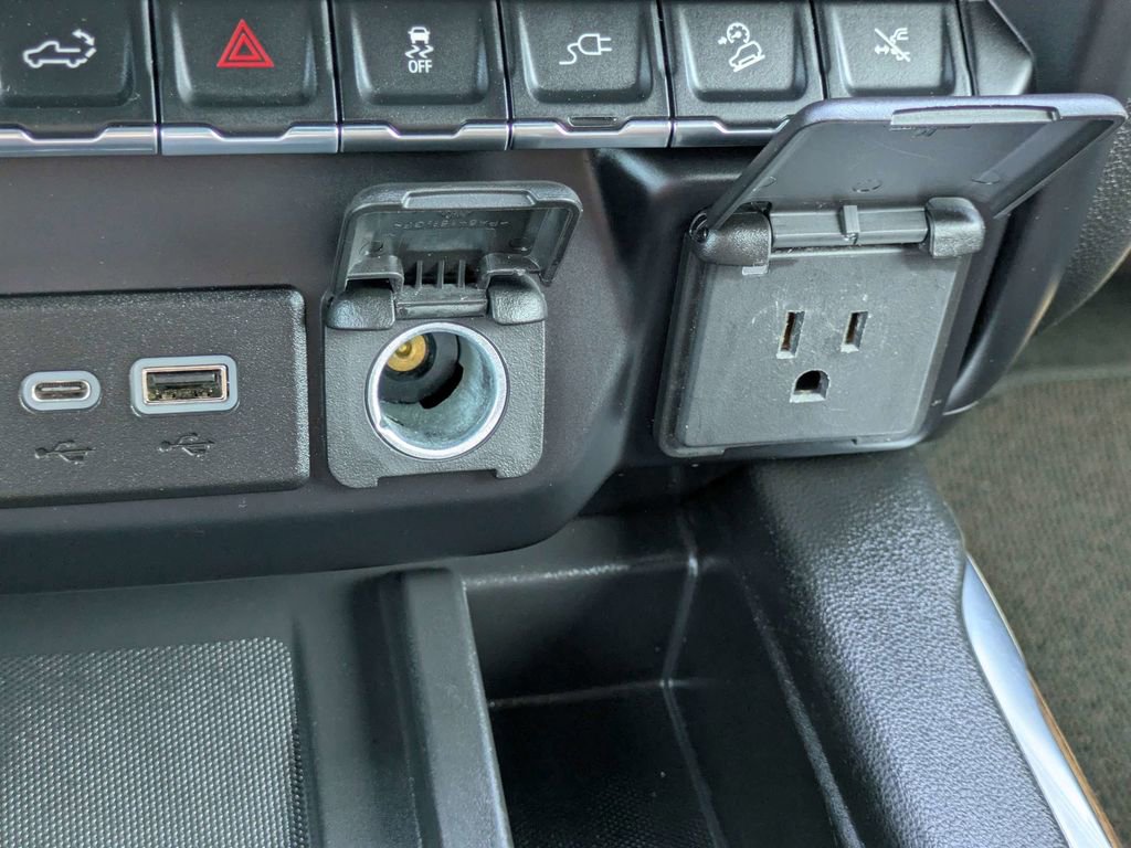 Used 2021 Chevrolet Silverado 2500 High Country w/ Z71 Off-Road Package image 23