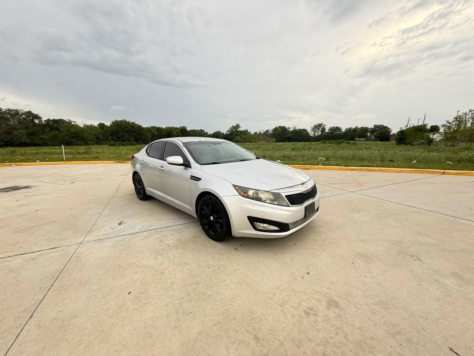 Used 2012 Kia Optima EX image 1