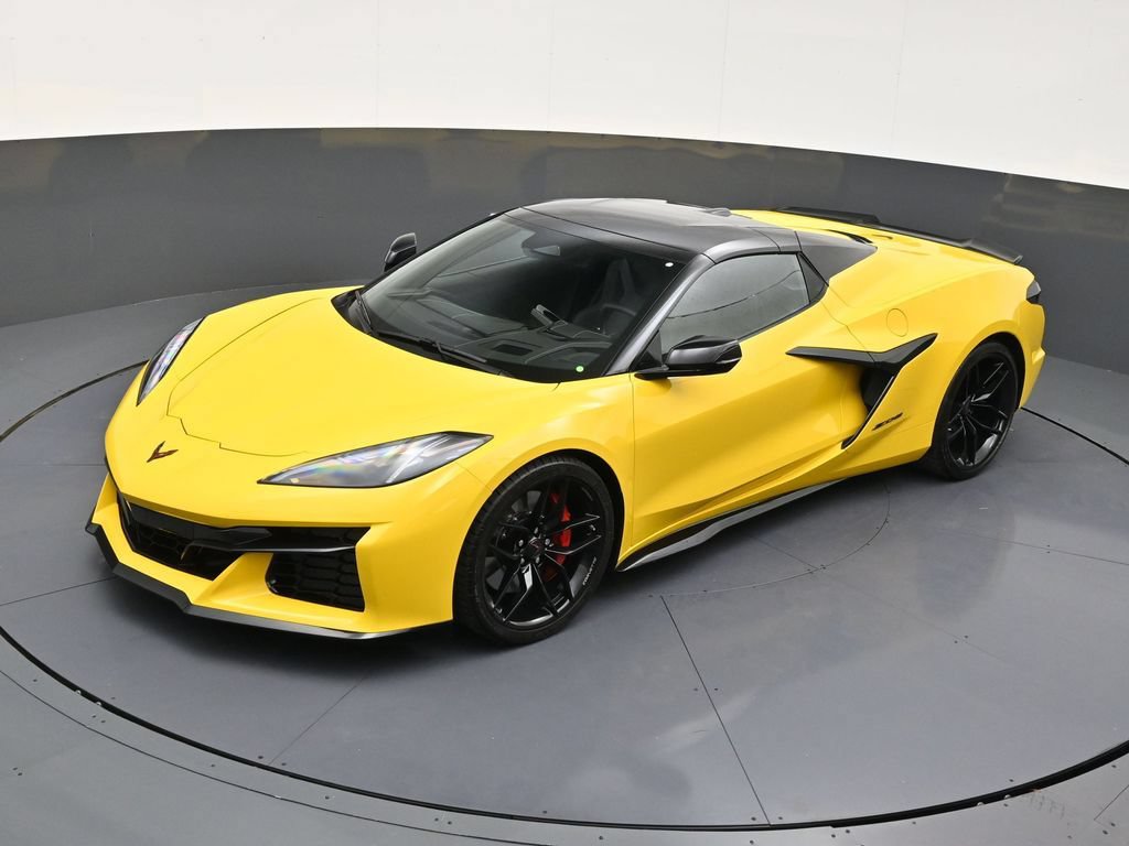 Used 2026 Chevrolet Corvette Z06 RWD image 12
