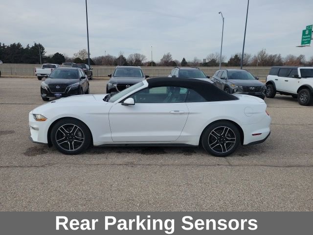 Used 2022 Ford Mustang Premium image 3