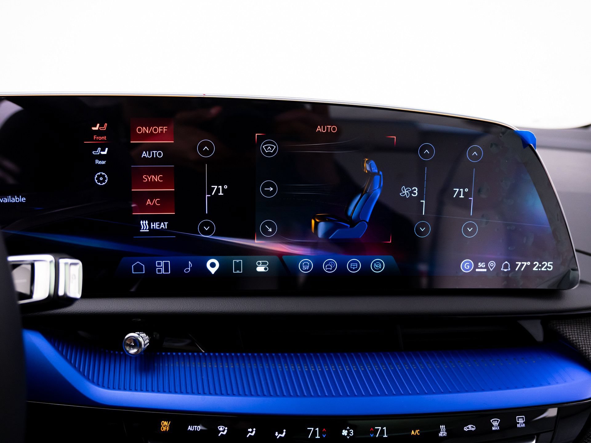 New 2027 Cadillac Optiq V w/ Deep Ocean Design Edition AWD/4WD image 23