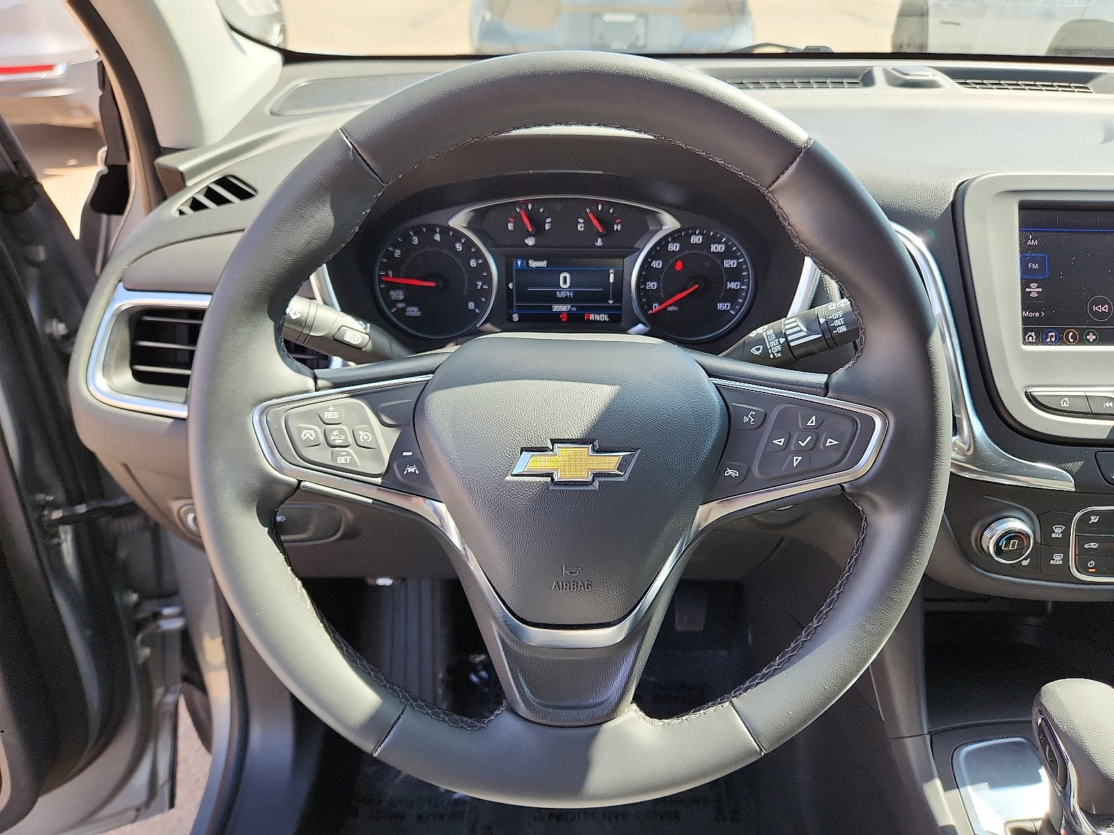 Used 2024 Chevrolet Equinox LT image 17