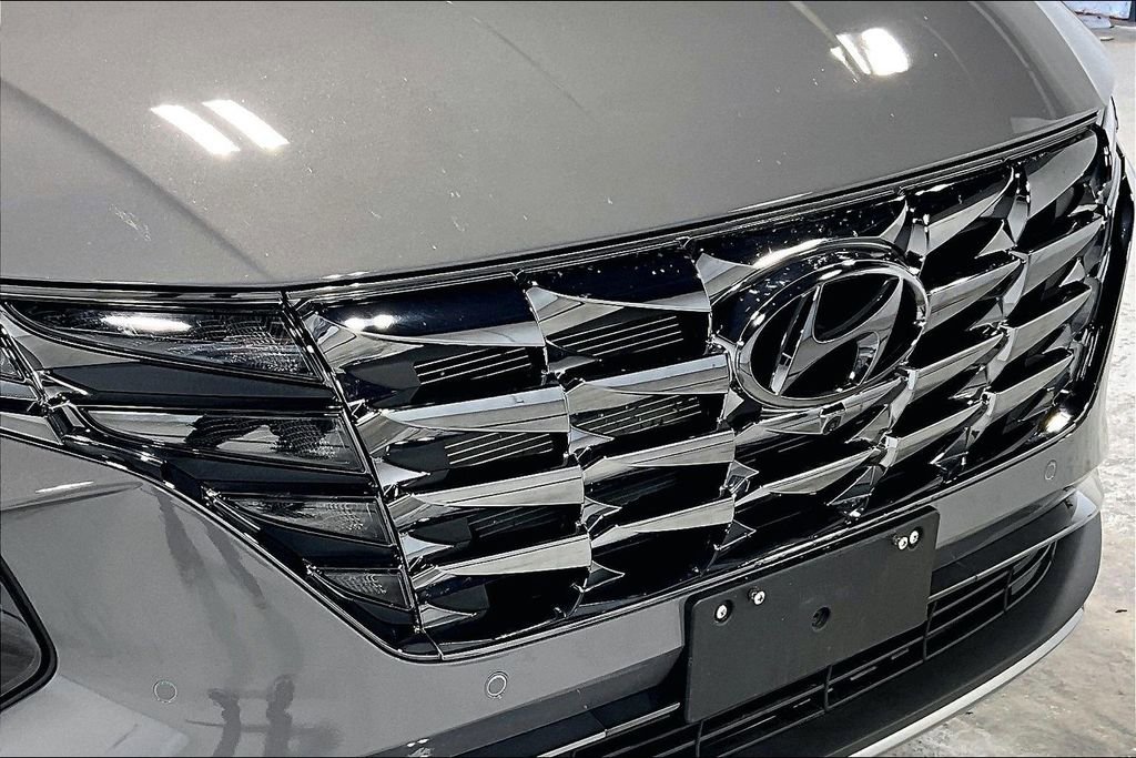 Used 2024 Hyundai Tucson Limited image 37