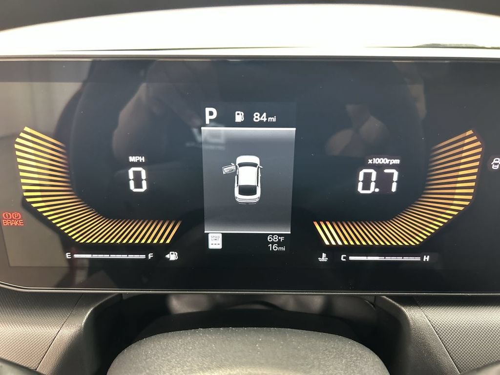 New 2026 Kia K4 FWD image 13