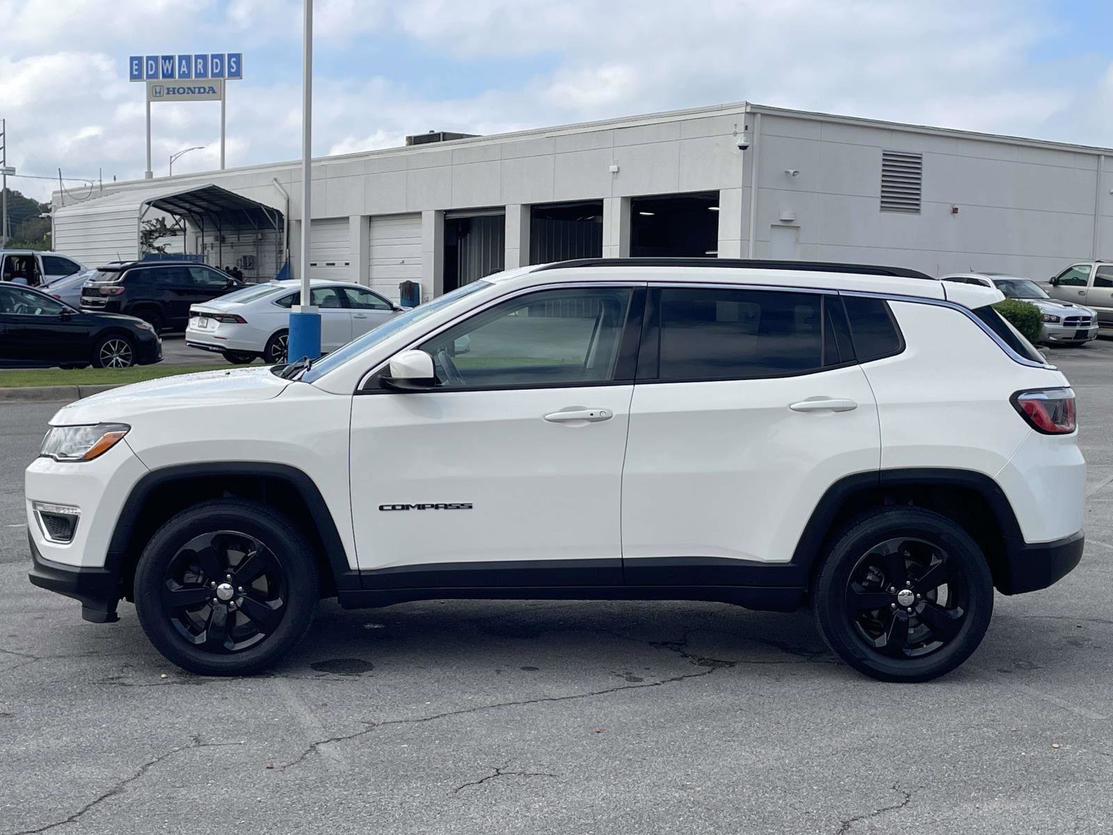 Used 2020 Jeep Compass Latitude w/ Cold Weather Group image 24