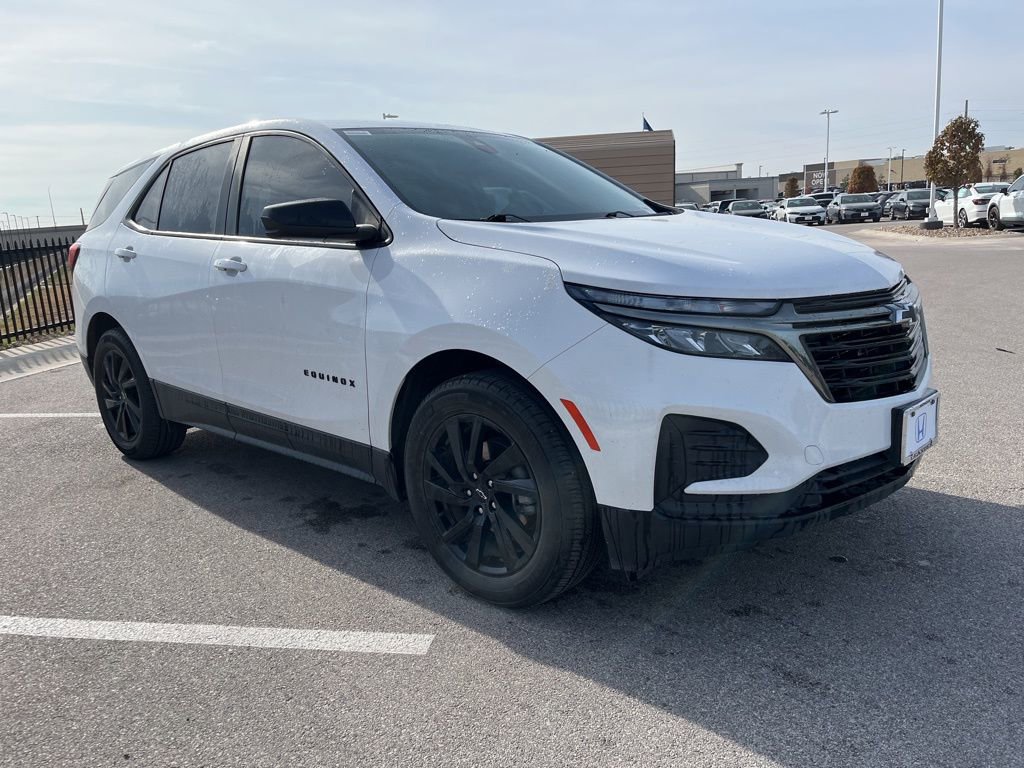 Used 2024 Chevrolet Equinox LS w/ LS Convenience Package video 3