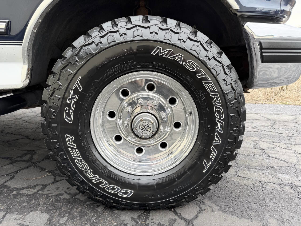 Used 1993 Ford F250 XLT image 25