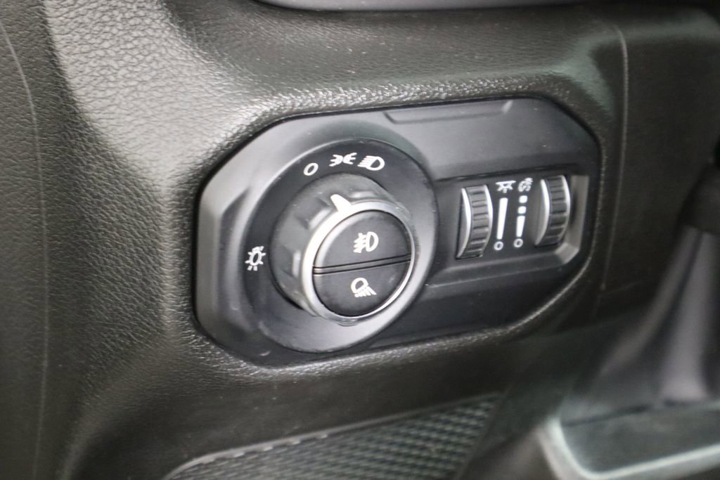 Used 2022 Jeep Gladiator Sport image 22