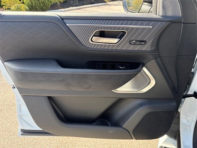 New 2026 INFINITI QX80 Autograph image 13