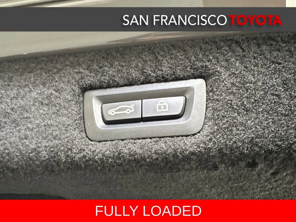 Used 2020 BMW 740i 740i w/ M Sport Package image 41