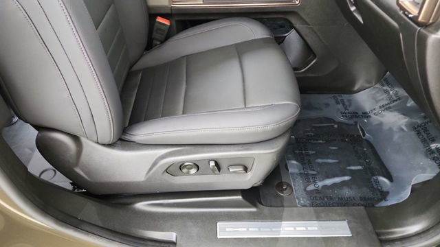 Used 2025 GMC Hummer EV 2X w/ LPO, Sport Package image 24