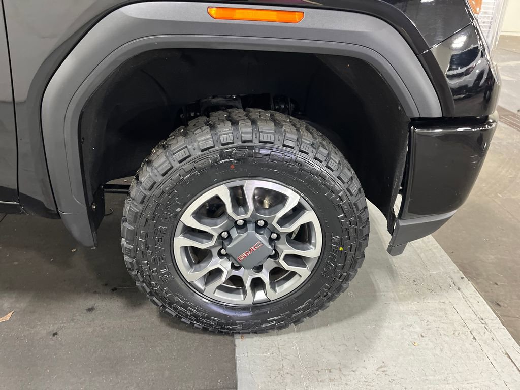 Used 2022 GMC Sierra 2500 AT4 w/ Gooseneck/5TH Wheel Package image 11
