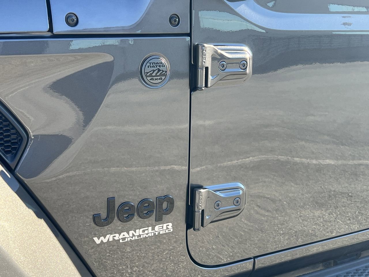 Used 2021 Jeep Wrangler Unlimited Sahara image 41