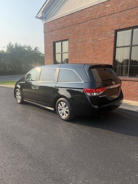 Used 2017 Honda Odyssey EX image 3